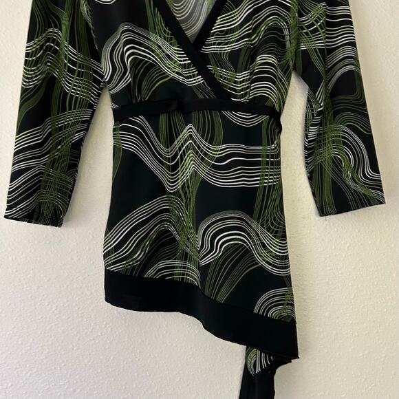 Vintage Maurices Abstract Swirl Asymmetrical Wrap Top Y2K retro - Picture 2 of 9